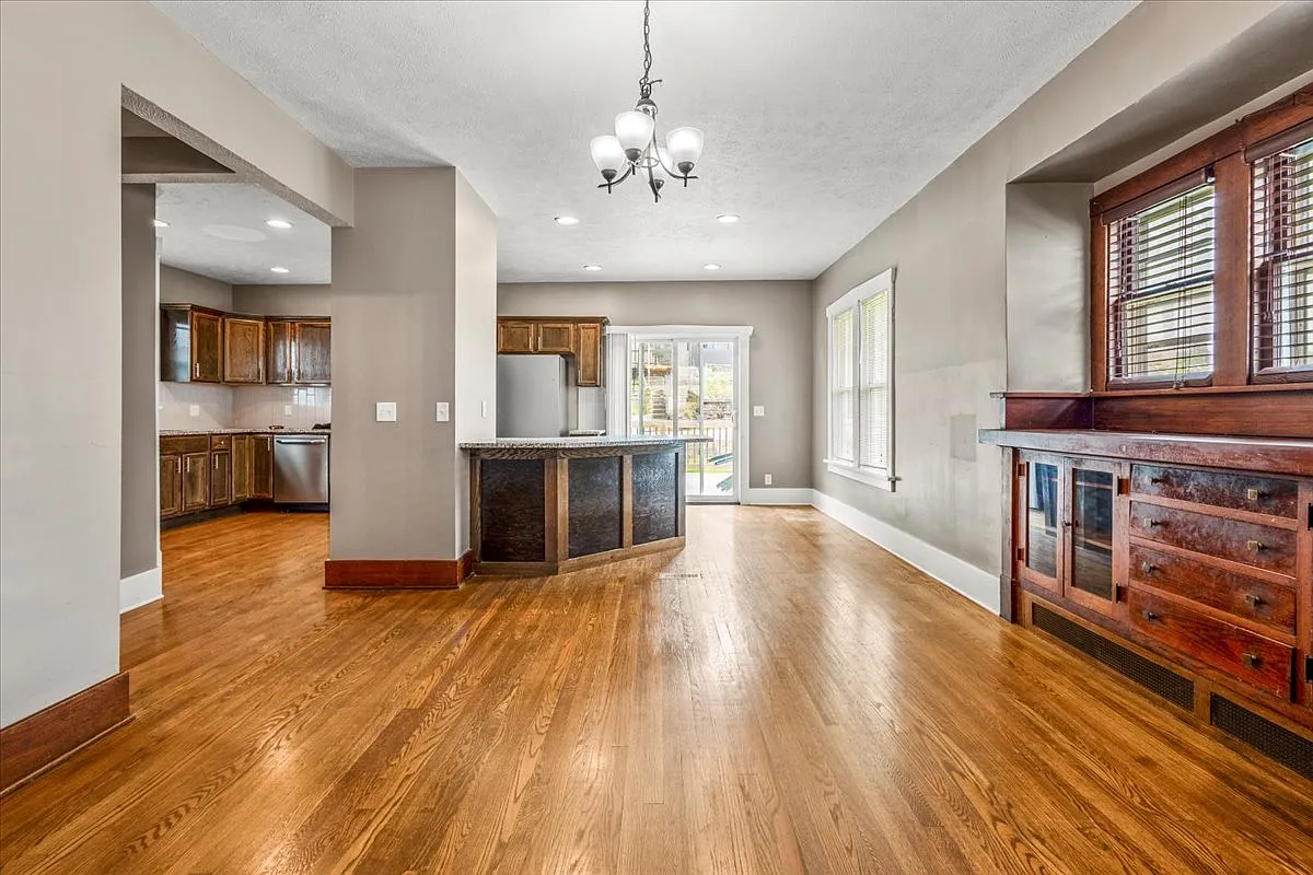 3067 S 33rd Street — Photo 2