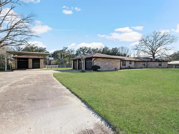 1365 Wisteria St, Bridge City, TX 77611