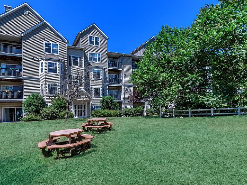 Grand Reserve Orange 4575 Prindle Hill Rd Orange CT Zillow