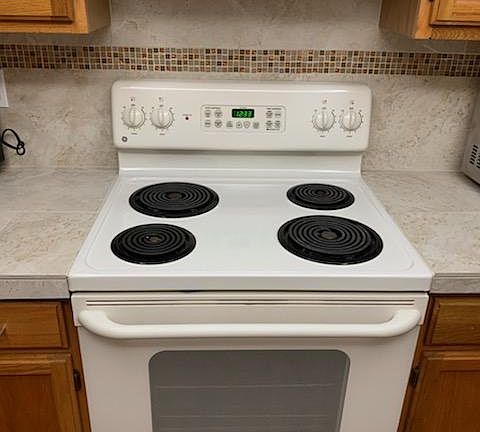 3rd image of 9460 N 92nd St Unit 102
