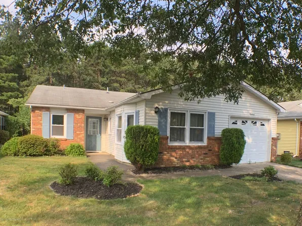 19 Lionshead Blvd, Brick, NJ 08723