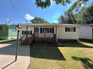 2754 N Pierce Avenue, Springfield, MO 65803