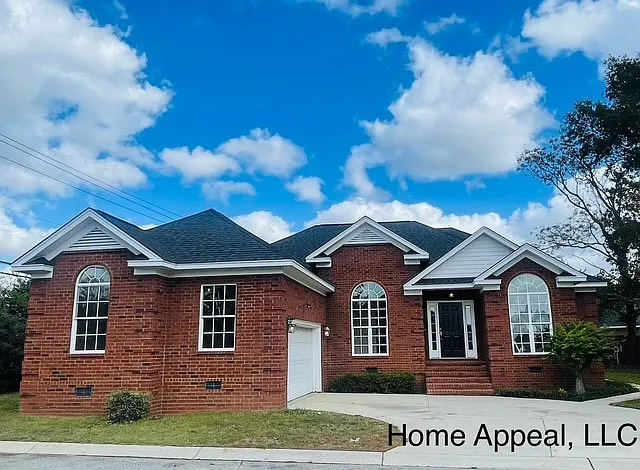 3023 Pointe Dr