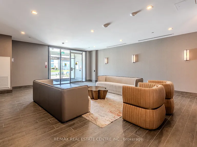 470 Dundas St E #1206 — Photo 39