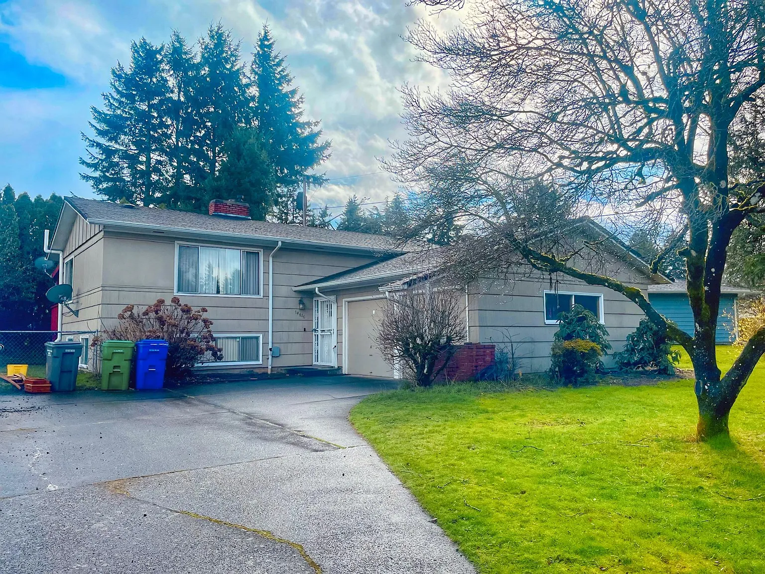 4 bed, 2822 sqft, $3,200 — Photo 3