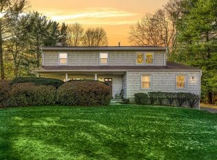 5 Crabapple Ct, Monsey, NY 10952