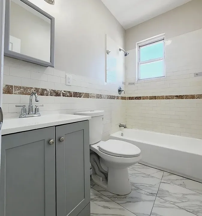 132-34 Wilkinson Ave #3L