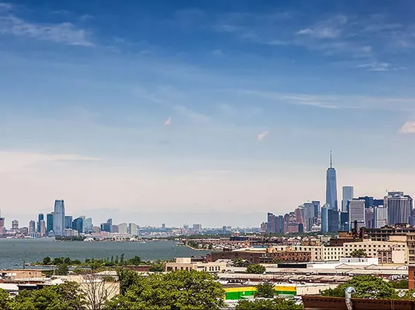 316 52nd Street image 2 of 3