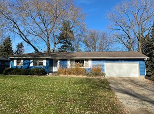 4553 E Shawnee Rd, Berrien Springs, MI 49103