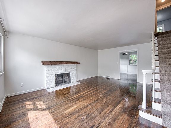 5th image of 464 Willow Ave