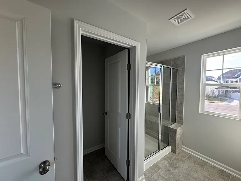 Main bathroom