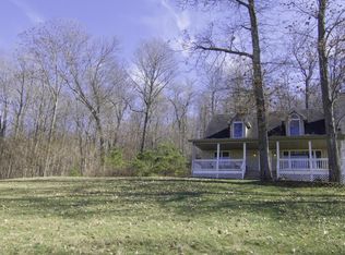 9 Hillandale Dr, Newark, OH 43055