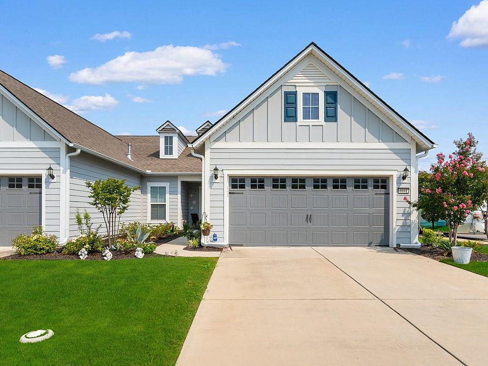 1st image of 6041 Campanella St.