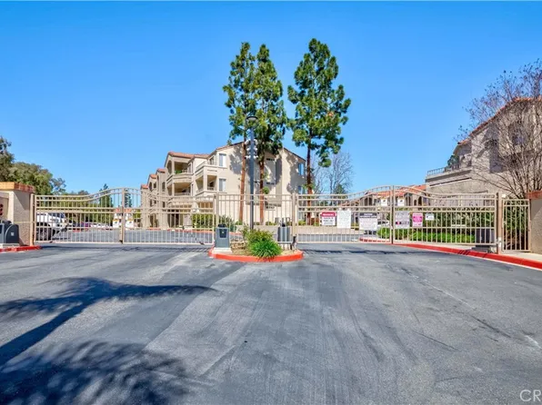 1010 La Terraza Cir Unit 201, Corona, CA 92879