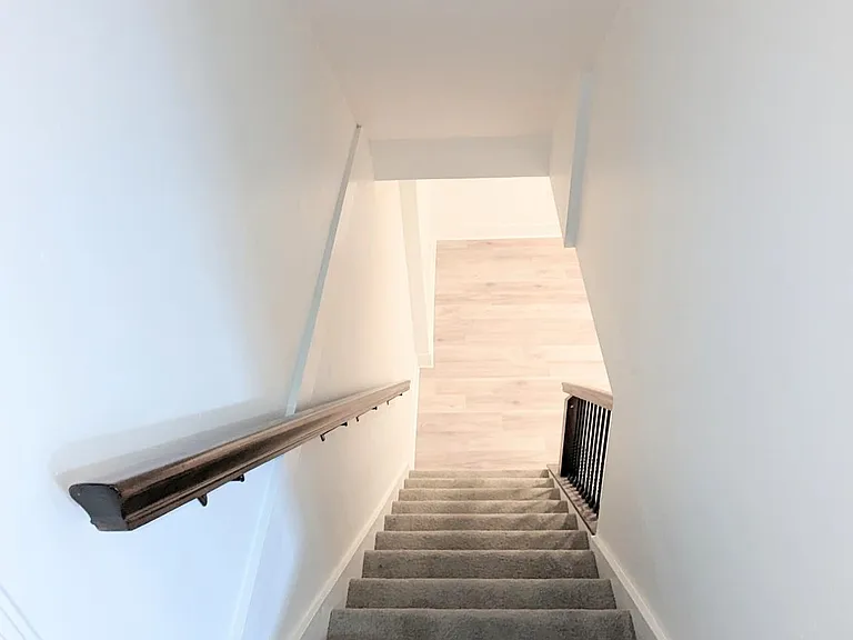 3005 Thames Ln — Photo 16