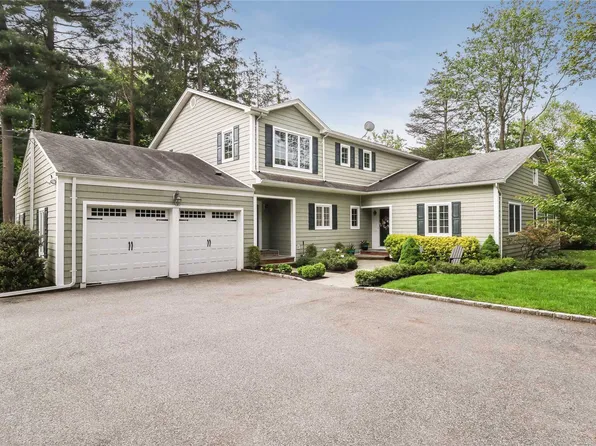 245 Cathedral Ave, Hempstead, NY 11530