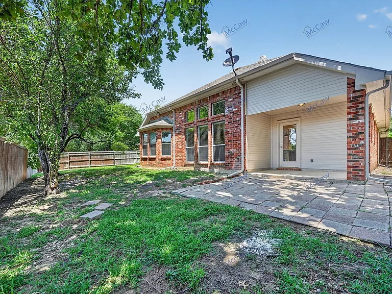 739 Kilbridge Ln — Photo 22