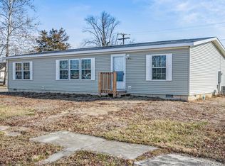 822 N Cherry St, Hartford City, IN 47348
