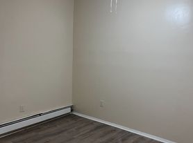 858 Elizabeth Ave, Elizabeth, NJ