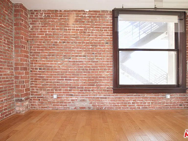 460 S Spring St #701 — Photo 12
