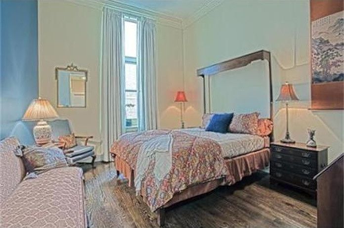 2nd image of 20 Tileston St