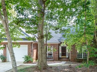 6508 Barwick Ct, Whitsett, NC 27377