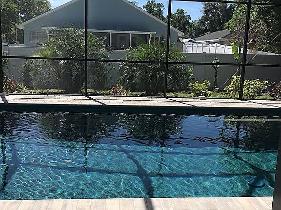 3rd image of 2224 Juanita Dr