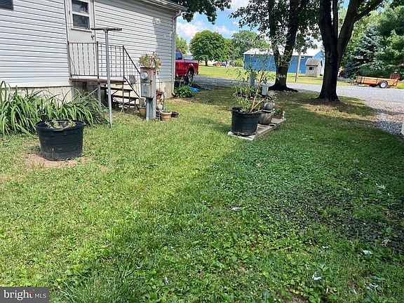 3rd image of 1910 Schubert Rd Lot 4