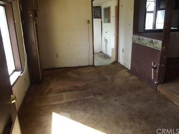 4th image of 14690 Olympic Dr