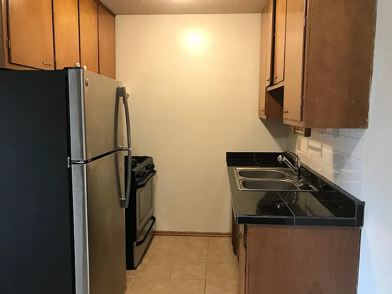 8320 Fremont Ave S — Photo 4