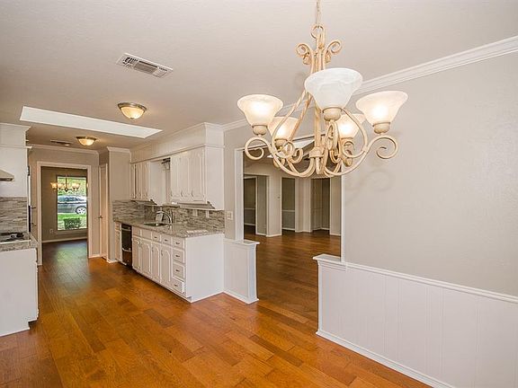 5th image of 2520 Westridge Dr