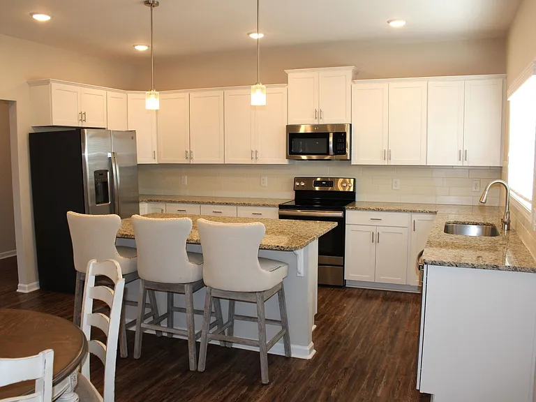 110 Harvest Blvd — Photo 12
