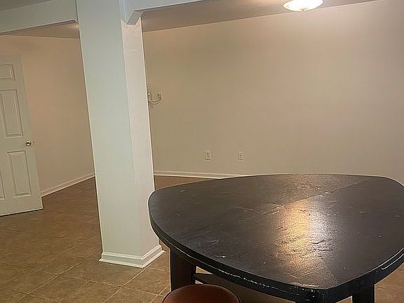 3rd image of 3504-5 Treville Ave