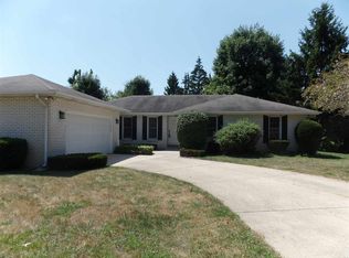 17966 Dorset Dr, South Bend, IN