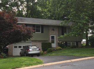 336 Primrose Ln, Mountville, PA 17554
