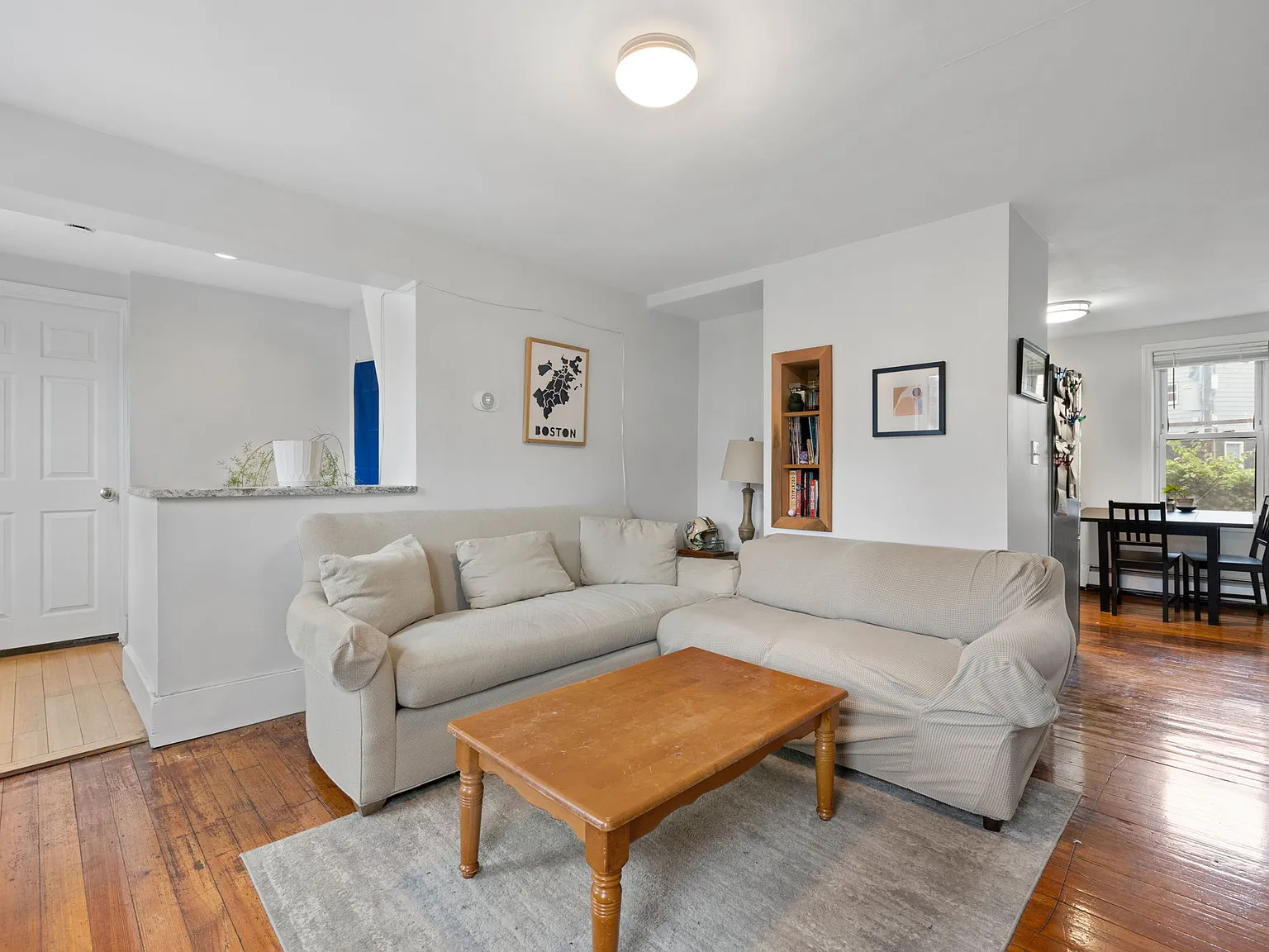 4 bed, 1800 sqft, $5,200 — Photo 4