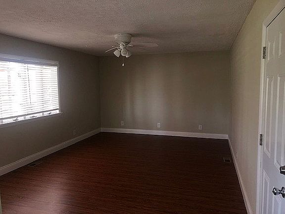 Breakfast and Family Room