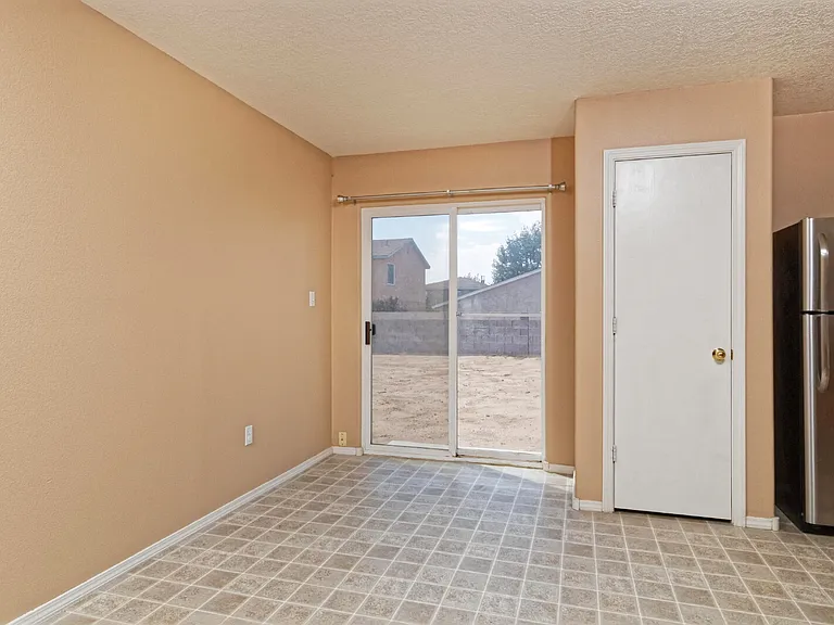 2819 Solano Del Sol Dr NE — Photo 7