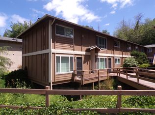 5102 SW 45th Ave APT 5, Portland, OR 97221