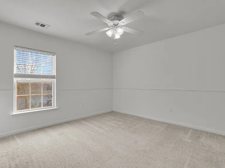 25 Pennyroyal Way — Photo 32