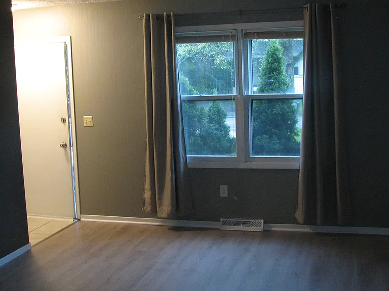 3421 Sanford Ave #HOUSE — Photo 14