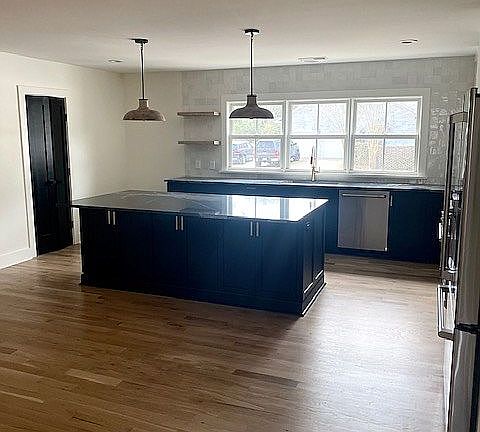 Kitchen with Walk in Pantry