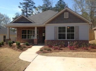 2911 Waterford Blvd, Opelika, AL 36804