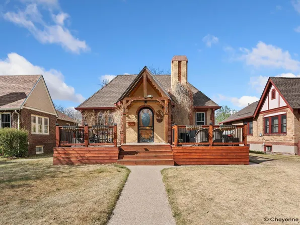 216 W 3rd Ave, Cheyenne, WY 82001