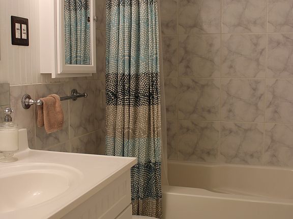 Full Bath