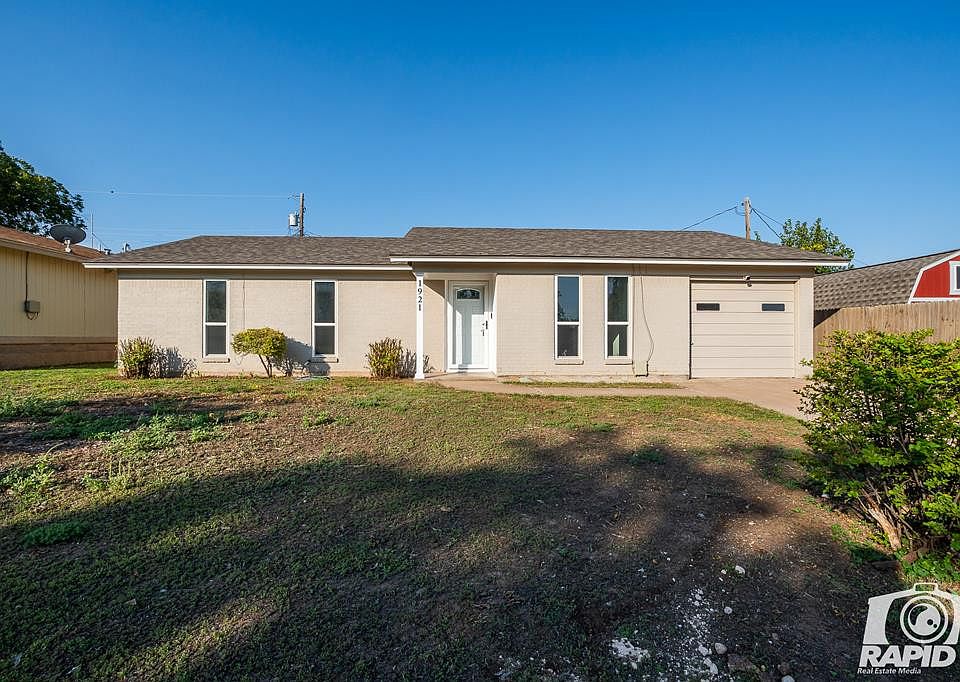 1st image of 1921 Meadowbrook Dr