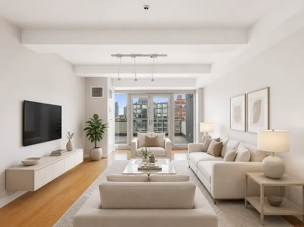 302 2nd Street image 1 of 12