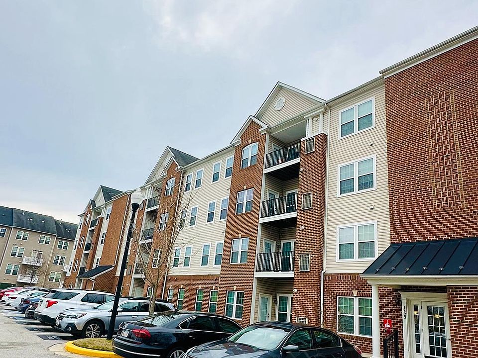 1st image of 1622 Hardwick Ct Unit 204