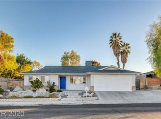 7605 Parakeet Ave, Las Vegas, NV 89145