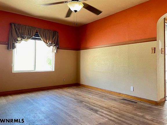 2nd image of 1601 Avenue F
